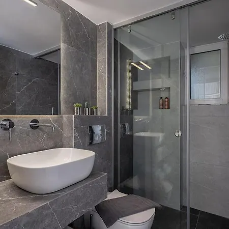 Marita Luxury Apartment With Parking Space Hania Exterior photo