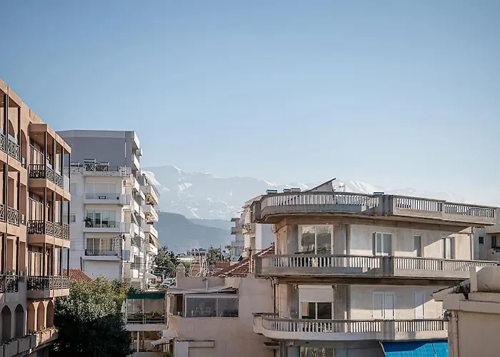 Marita Luxury Apartment With Parking Space