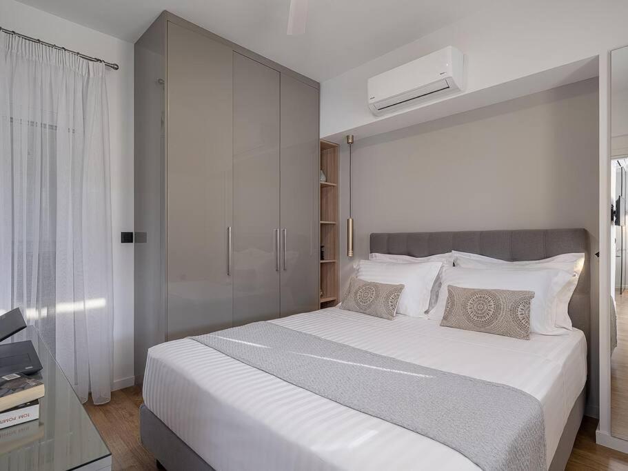 Marita Luxury With Parking Space * Chania (Crete)